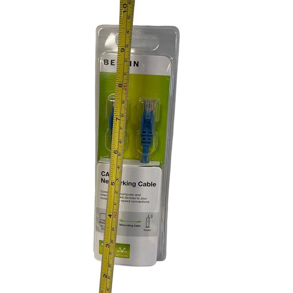 Belkin FastCAT 5e Snagless Networking Patch Cables Blue 7 ft New - Picture 4 of 6